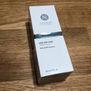 NERIUM night cream